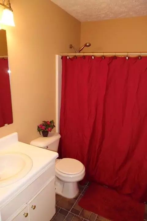 400 Riverwind Dr, Spring Lake, NC 28390 photo 12