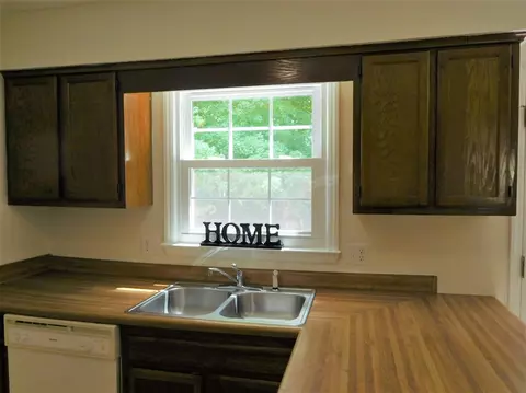 300 Winding Brook Dr, Garner, NC 27529 photo 8