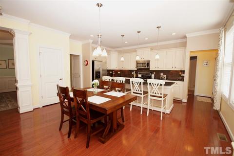 3015 Red Grape Dr, Raleigh, NC 27607 photo 9