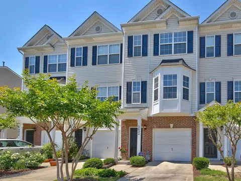 2632 Wyntercrest Ln, Durham, NC 27713 photo 2