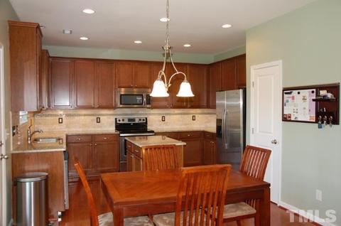 108 Windrush Ln, Durham, NC 27703 photo 5