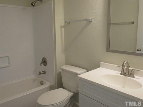 138 E Abbey Ct, Smithfield, NC 27577 photo 14
