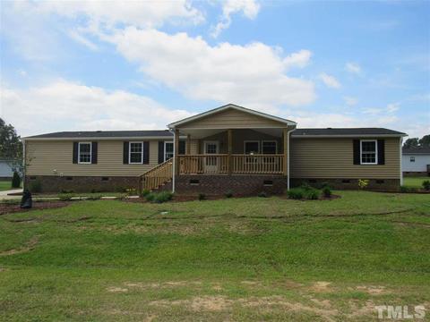138 E Abbey Ct, Smithfield, NC 27577 photo 2