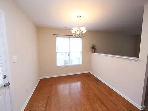 1031 Statler Dr, Durham, NC 27703 photo 4