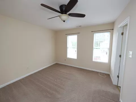 1031 Statler Dr, Durham, NC 27703 photo 6