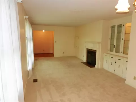 101 Crescent Dr, Pine Level, NC 27568 photo 10