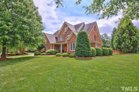508 Devonhall Ln, Cary, NC 27518 photo 3