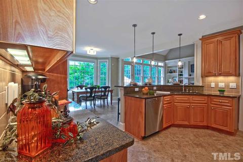 508 Devonhall Ln, Cary, NC 27518 photo 10