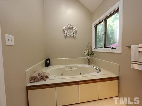 2805 Bishopgate Dr, Raleigh, NC 27613 photo 15