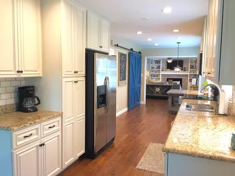 5012 Raintree Rd, Durham, NC 27712 photo 3