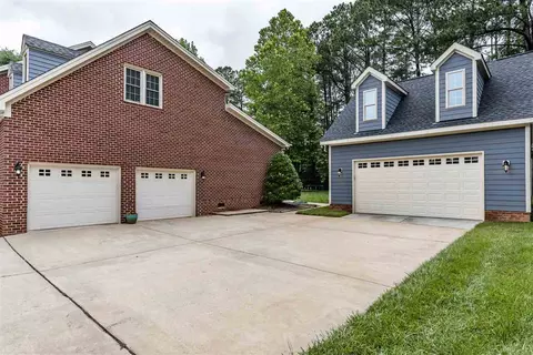 308 Briarhaven Ct, Garner, NC 27529 photo 4