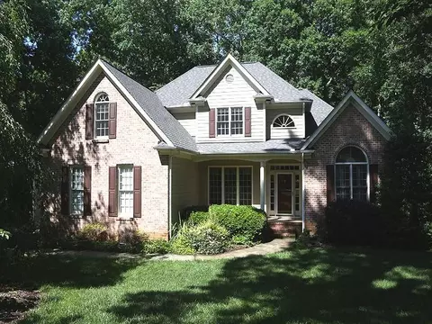 7416 Lakefall Dr, Wake Forest, NC 27587 photo 1