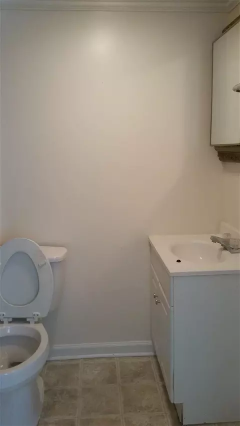 1609 E Main St, Durham, NC 27703 photo 4