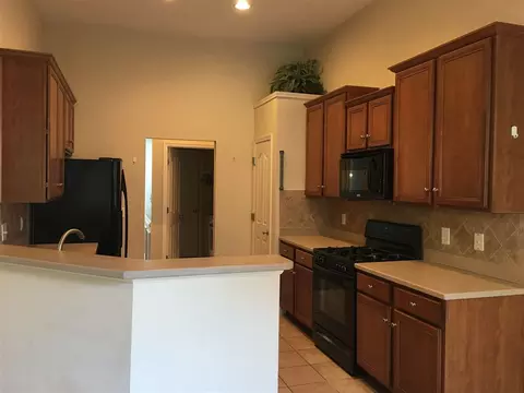 12 Laurel Leaf Ct, Durham, NC 27703 photo 10