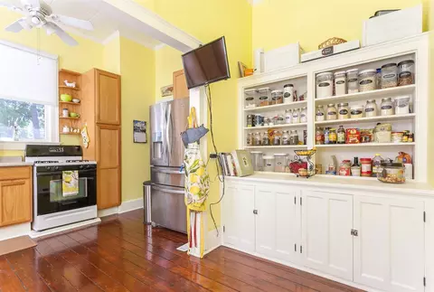 326 E Trinity Ave, Durham, NC 27701 photo 11