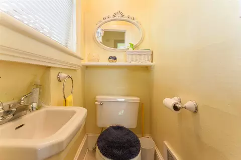 326 E Trinity Ave, Durham, NC 27701 photo 20