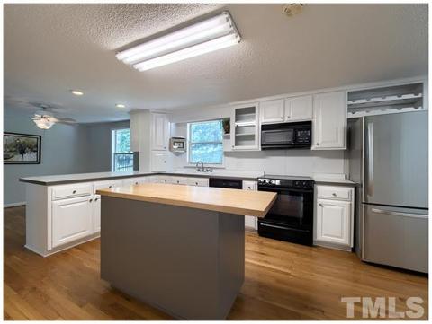 607 E Dynasty Dr, Cary, NC 27513 photo 11