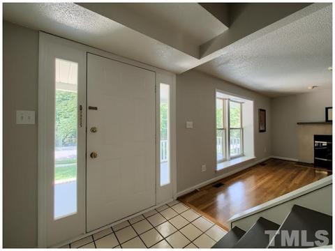 607 E Dynasty Dr, Cary, NC 27513 photo 4