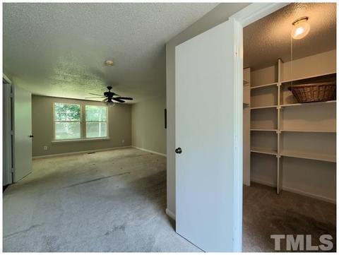 607 E Dynasty Dr, Cary, NC 27513 photo 15