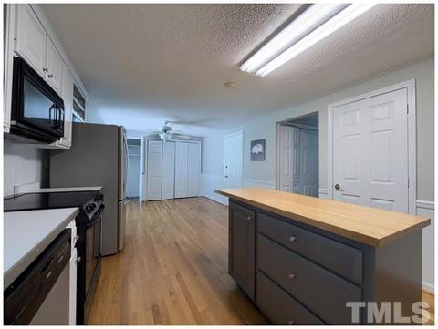 607 E Dynasty Dr, Cary, NC 27513 photo 10