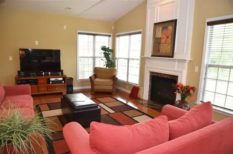 106 Amiable Loop, Cary, NC 27519 photo 9