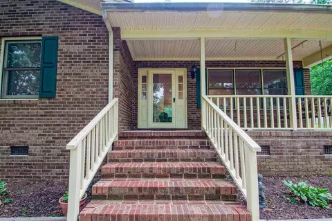 76 Dudley Cir, Durham, NC 27703 photo 2