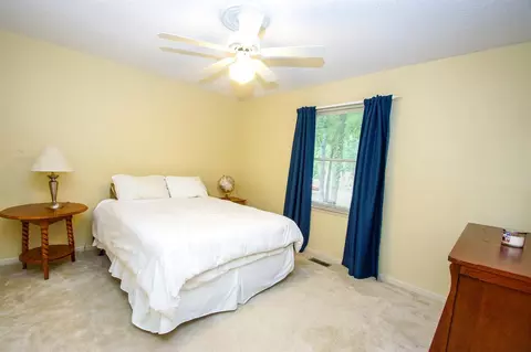 76 Dudley Cir, Durham, NC 27703 photo 14