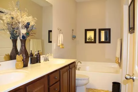 605 Libson St, Durham, NC 27703 photo 9