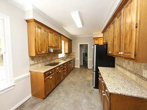 5 Silverton Ct, Durham, NC 27713 photo 8