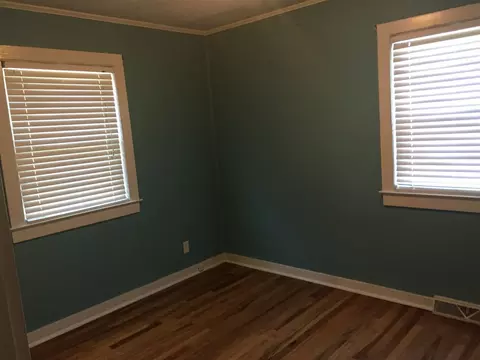 406 E J St, Erwin, NC 28339 photo 8