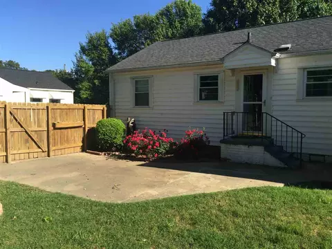 406 E J St, Erwin, NC 28339 photo 13