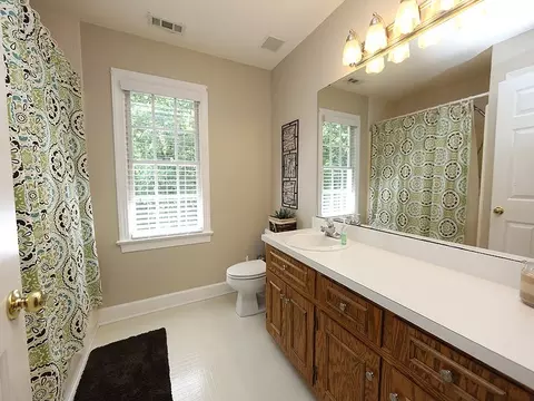 6704 Lipscomb Dr, Durham, NC 27712 photo 15