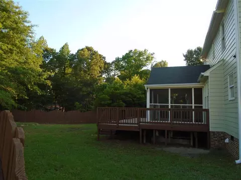 7200 Justin Dr, Garner, NC 27529 photo 2