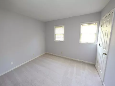 704 Gatehouse Ln, Durham, NC 27707 photo 9