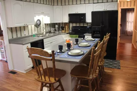 305 Laurel Dr, Smithfield, NC 27577 photo 7