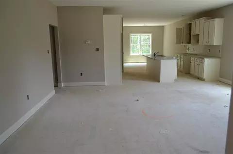 93 Breadnut Dr, Smithfield, NC 27577 photo 4