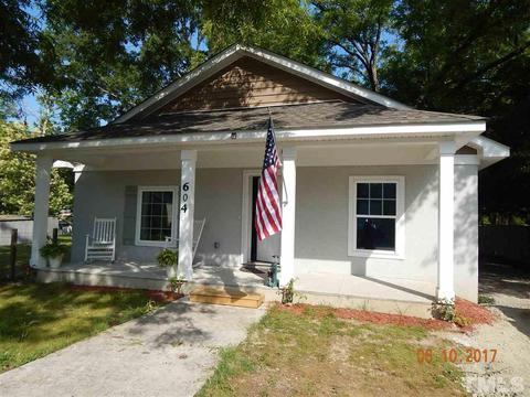 604 N 4th St, Smithfield, NC 27577 photo 1