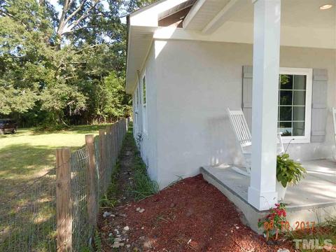 604 N 4th St, Smithfield, NC 27577 photo 4