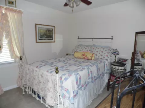 109 Nicole Dr, Erwin, NC 28339 photo 9