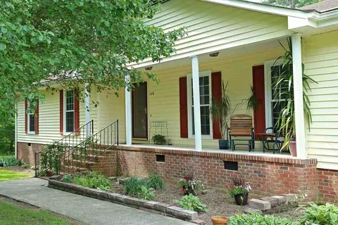 108 Franklin St, Stem, NC 27581 photo 3