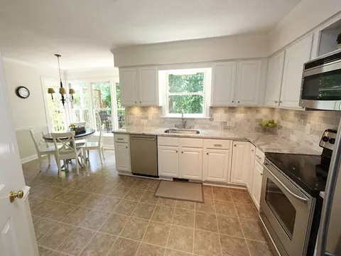 116 Waterfall Ct, Cary, NC 27513 photo 11