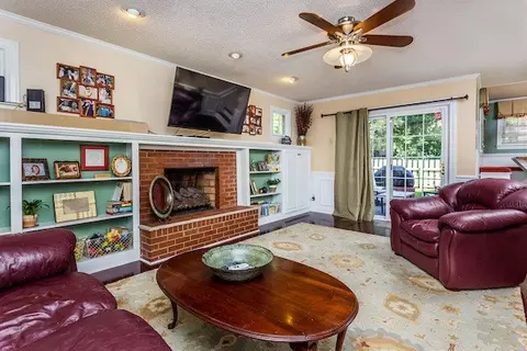 409 E Lee St, Smithfield, NC 27577 photo 14