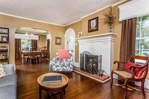 409 E Lee St, Smithfield, NC 27577 photo 5