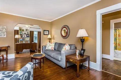 409 E Lee St, Smithfield, NC 27577 photo 4