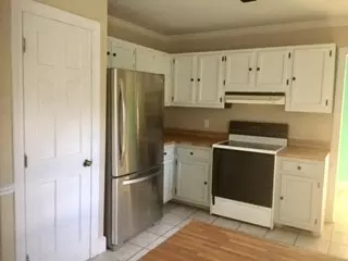 600 E I St, Erwin, NC 28339 photo 6