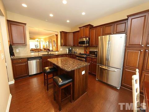 784 Eldridge Loop, Cary, NC 27519 photo 4