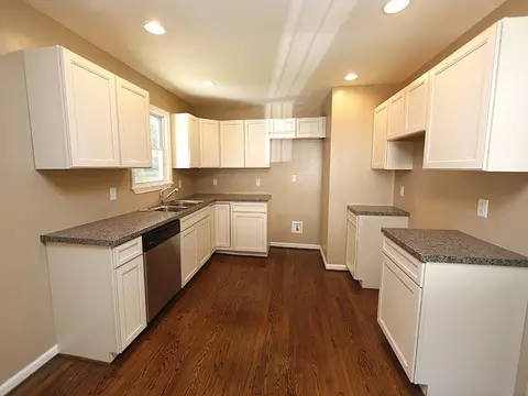 1137 Raynor St S, Durham, NC 27703 photo 6