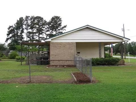 203 W B St, Erwin, NC 28339 photo 15