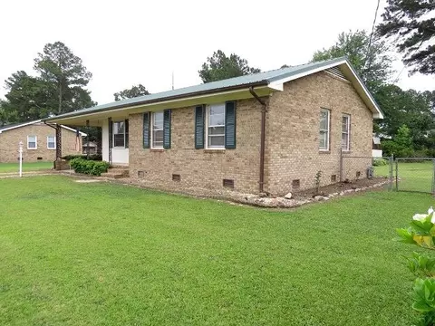 203 W B St, Erwin, NC 28339 photo 20