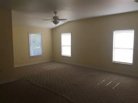 414 Pecan Dr, Selma, NC 27576 photo 16